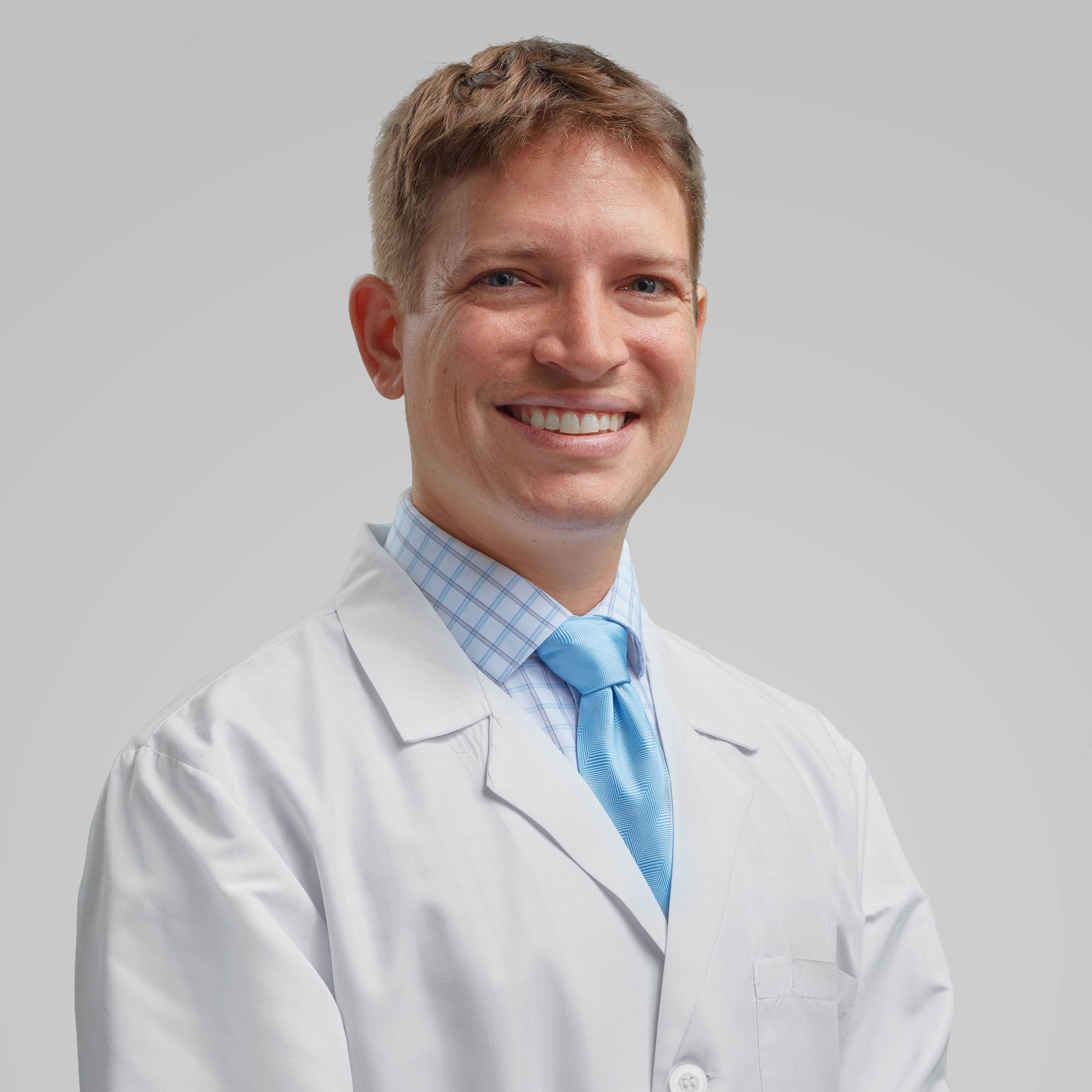 Kenneth Andrews, MD – Ear Nose & Throat